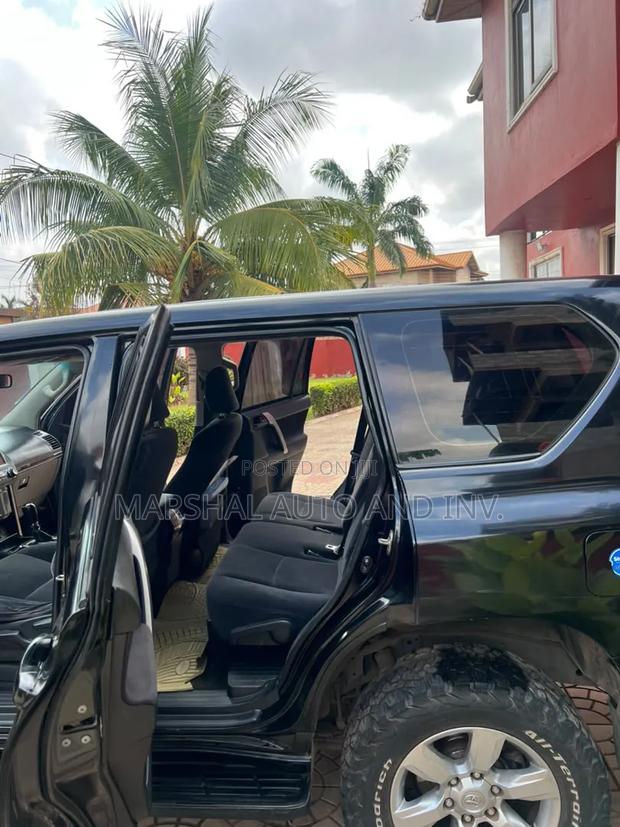 Toyota Land Cruiser Prado 2.8 D-4D 2015 Black