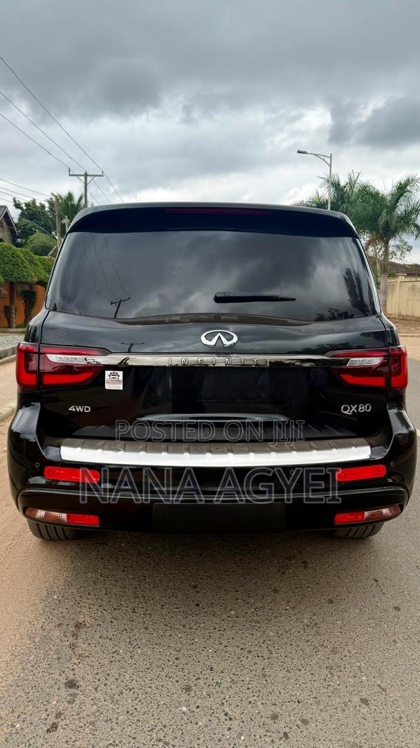 Infiniti QX80 PREMIUM SELECT 2022 Black