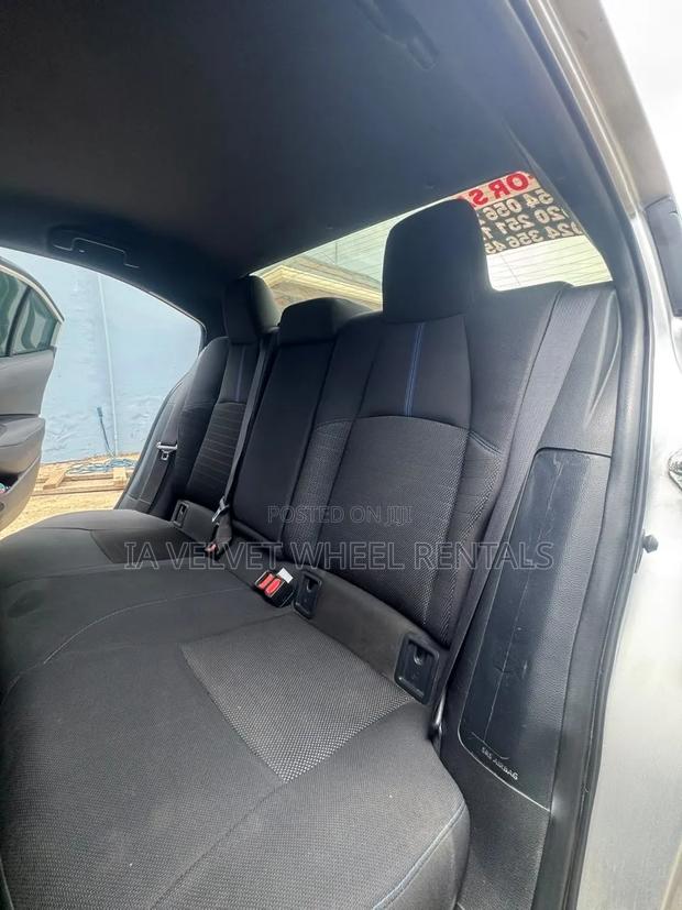 Toyota Corolla 2021 White
