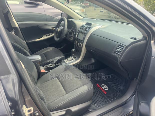 Toyota Corolla S 4dr Sedan (1.8L 4cyl 4A) 2013 Gray