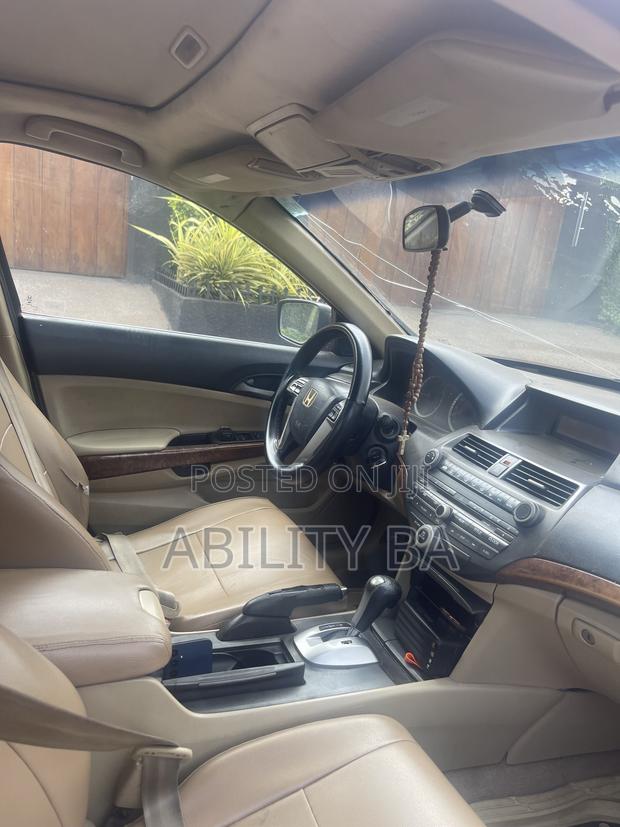 Honda Accord 2011 Gray