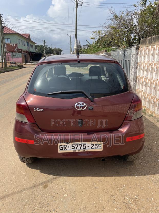 Toyota Vitz 2010