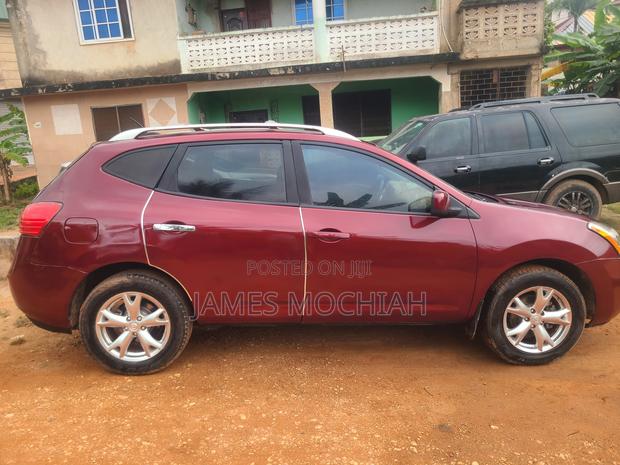 Nissan Rogue 2009 Red