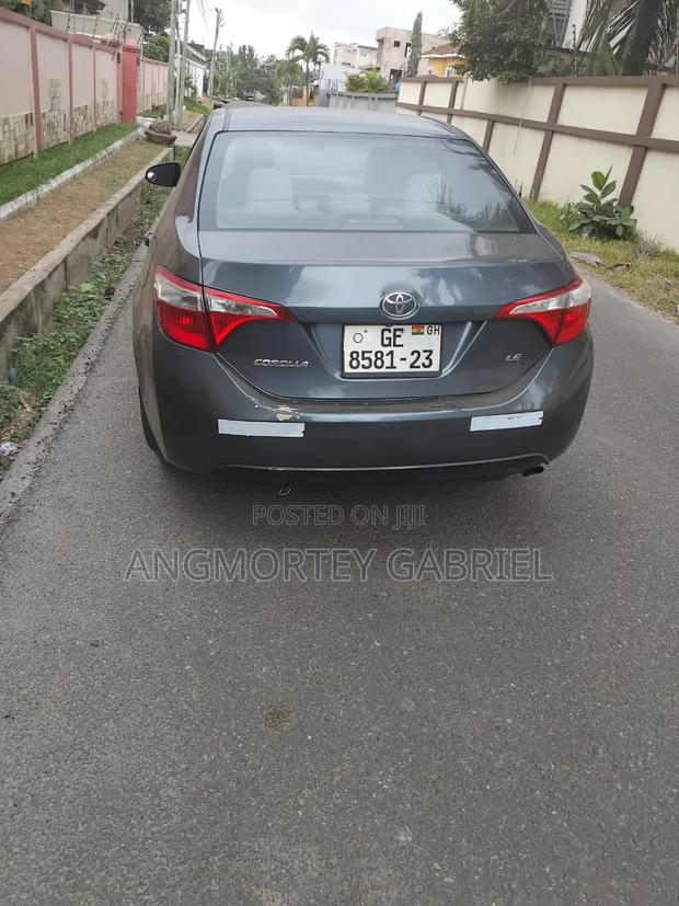 Toyota Corolla 2015 Gray
