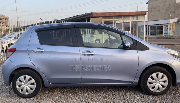 Toyota Vitz 1.3 AWD 3dr 2013 Blue
