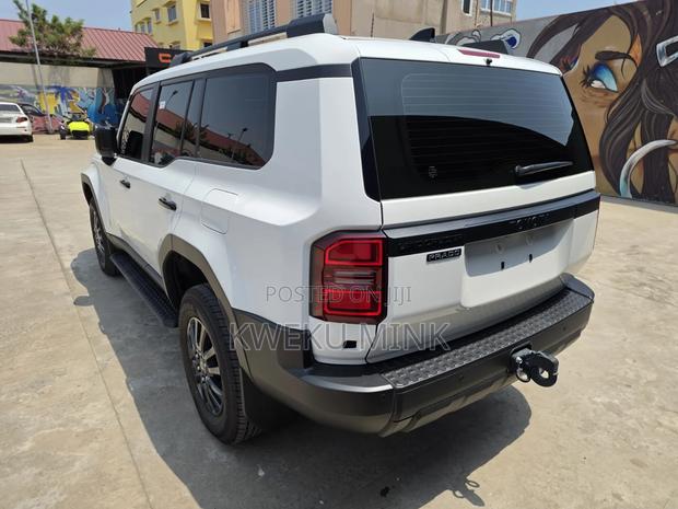 New Toyota Land Cruiser Prado 2024 White