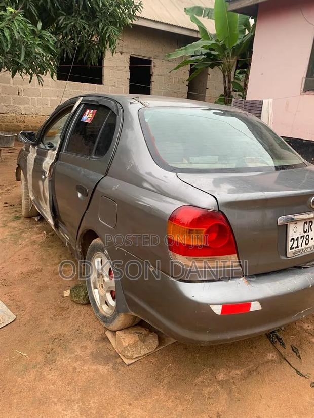 Toyota Echo 2006 Silver