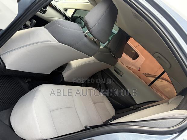Toyota Corolla LE 2022 Blue