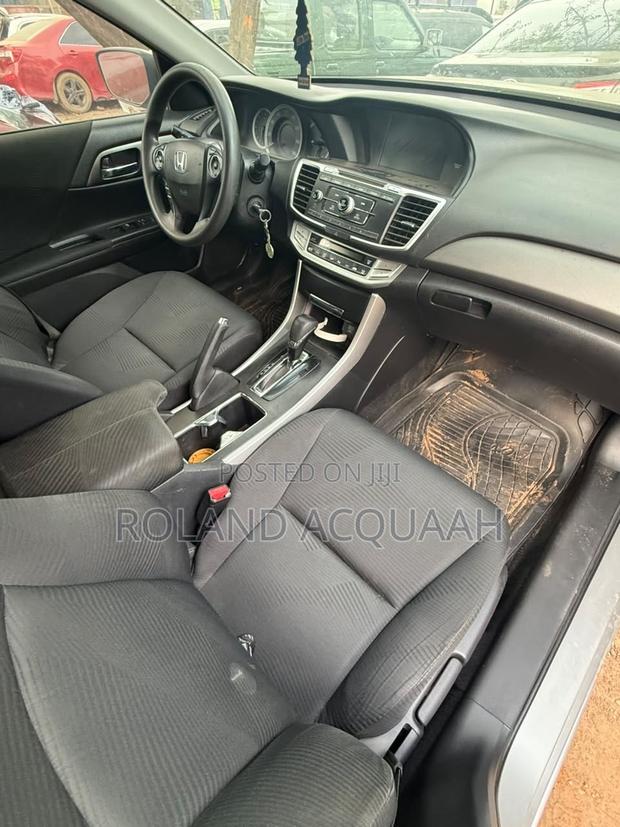 Honda Accord EX 4dr Sedan (2.4L 4cyl CVT) 2014 Silver
