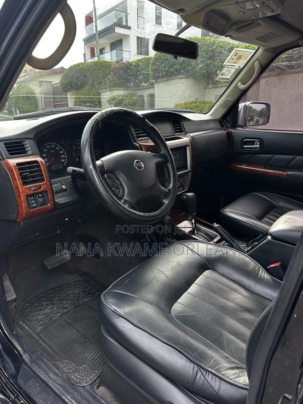 Nissan Patrol 2015 Black