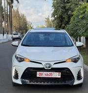 Toyota Corolla SE (1.8L 4cyl 6M) 2018 White for sale