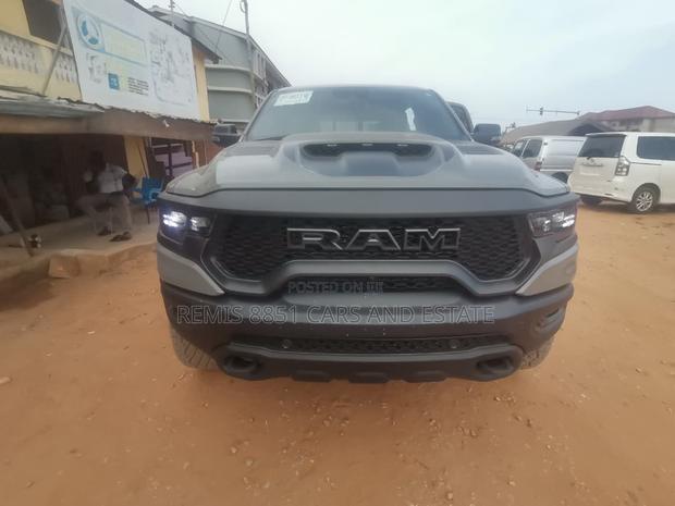 Dodge RAM 2023 Gray