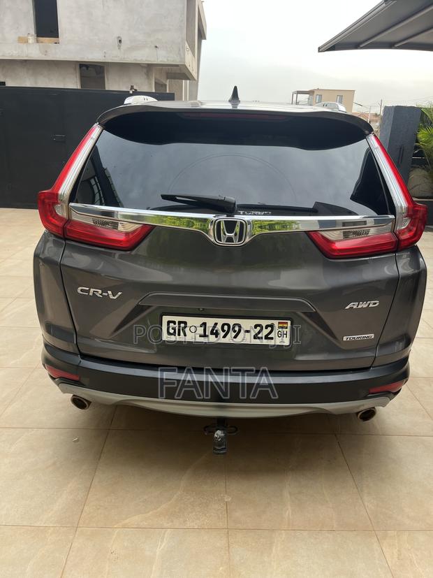 Honda CR-V Touring AWD 2019 Gray