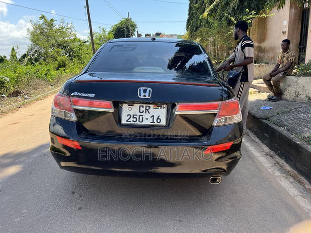 Honda Accord 2012 Black