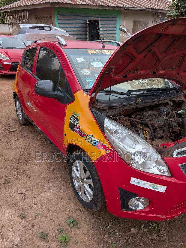 Chevrolet Spark 1LT 2013 Red