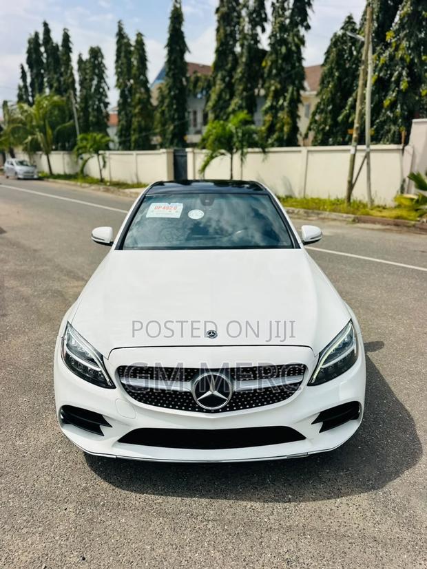 Mercedes-Benz C300 2021 White