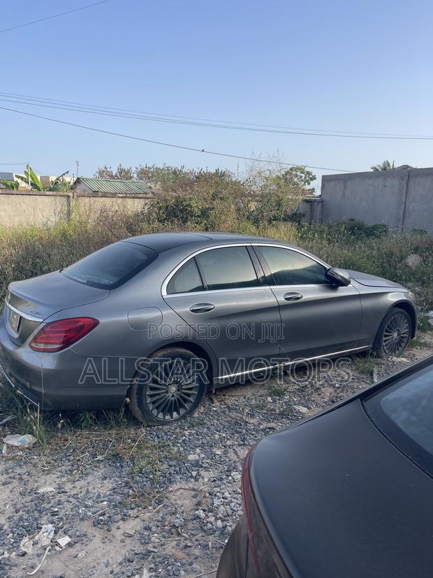 Mercedes-Benz C300 Sport 4Matic Sedan AWD (2.0L 4cyll 7A) 2016 Gray