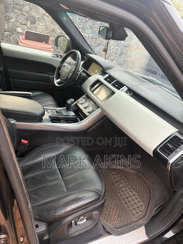 Land Rover Range Rover Sport Dynamic 4x4 (5.0L 8cyl 8A) 2017 Black