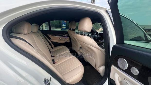 Mercedes-Benz E350 2020 White