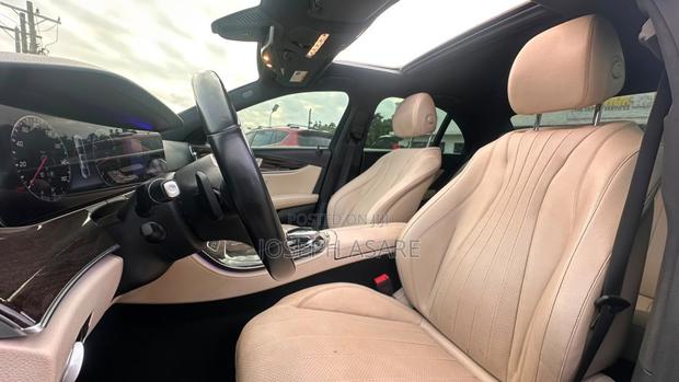 Mercedes-Benz E350 2020 White