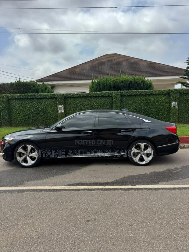 Honda Accord Touring 2018 Black
