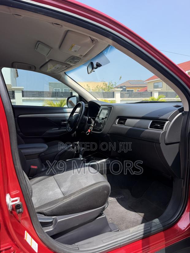Mitsubishi Outlander Sport SE 2.4 2017 Red