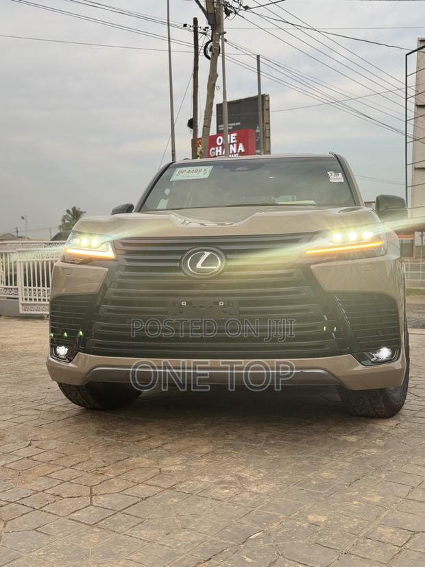 New Lexus LX 700h 2025 Ivory