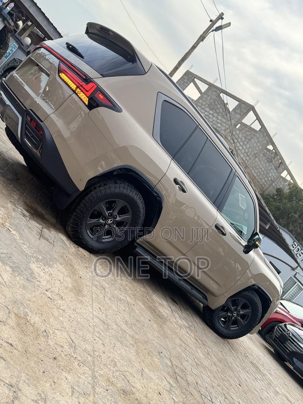 New Lexus LX 700h 2025 Ivory