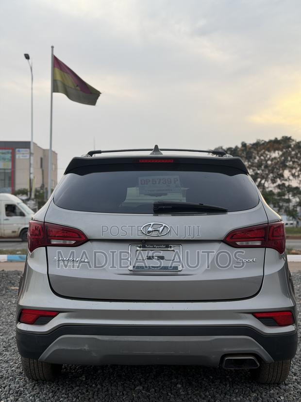 Hyundai Santa Fe Limited AWD 2017 Silver
