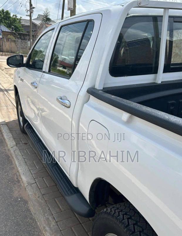 Toyota Hilux Revo Double Cab Deisel 2.4 RWD 2018