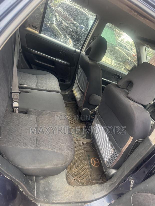 Honda CR-V 2005 Blue