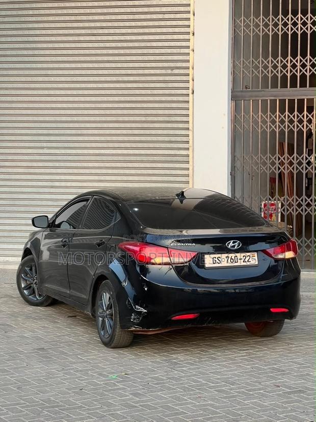 Hyundai Elantra Limited 4dr Sedan (1.8L 4cyl 6A) 2015 Black