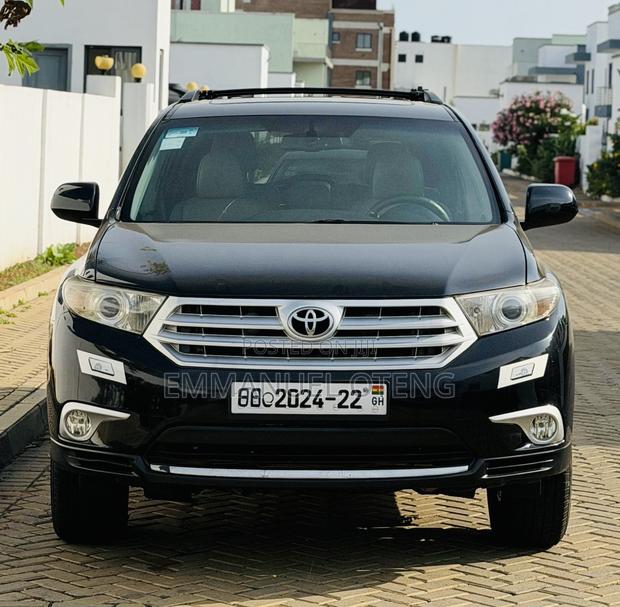 Toyota Highlander 2013 Blue