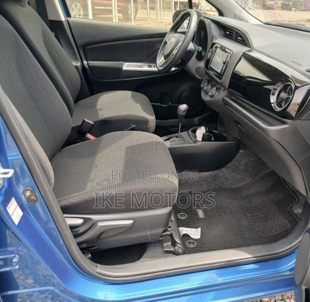 Toyota Vitz 1.3 AWD 3dr 2016 Blue