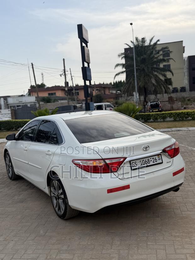 Toyota Camry XSE 4dr Sedan (2.5l 4cyl 6A) 2016 White