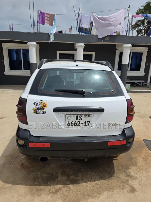Pontiac Vibe 1.8L 2009 White