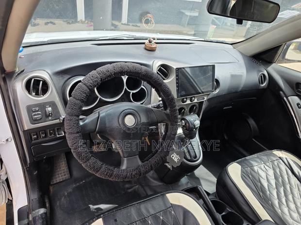 Pontiac Vibe 1.8L 2009 White