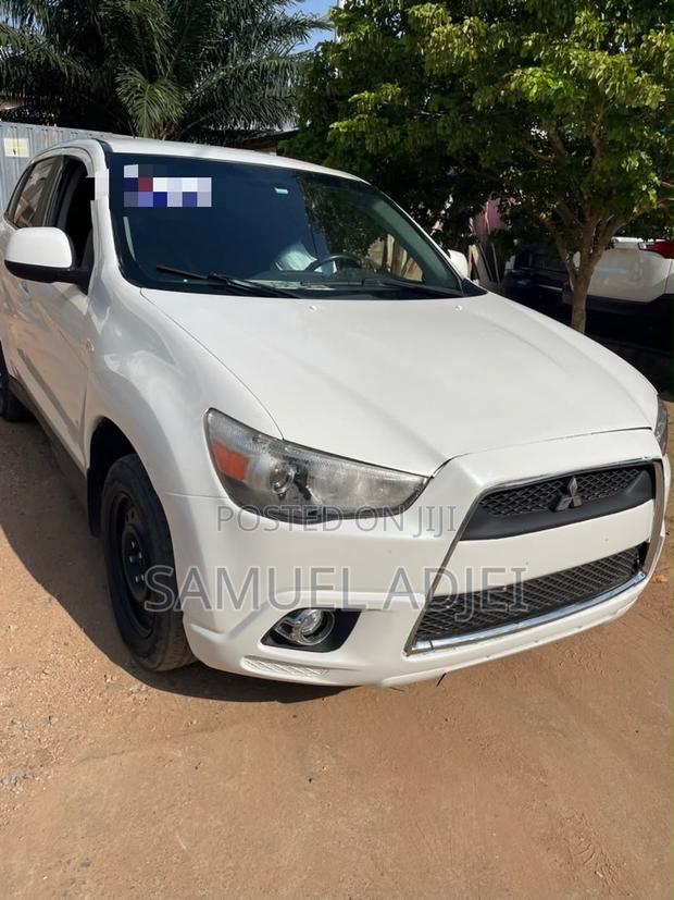 Mitsubishi Outlander 2016 White