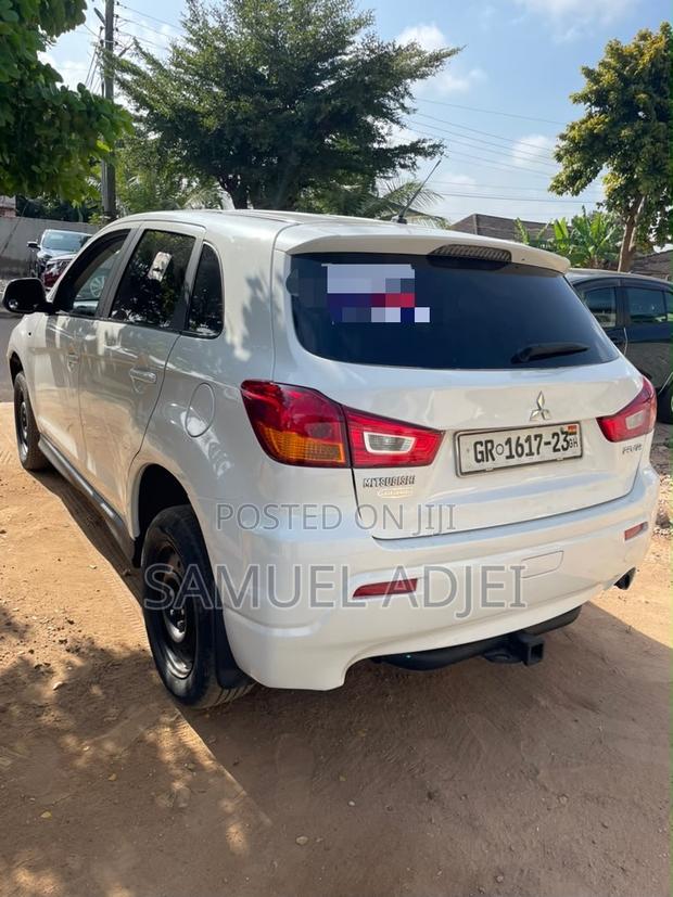 Mitsubishi Outlander 2016 White