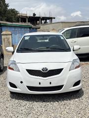 Toyota Yaris Base Sedan 4dr 2011 White for sale