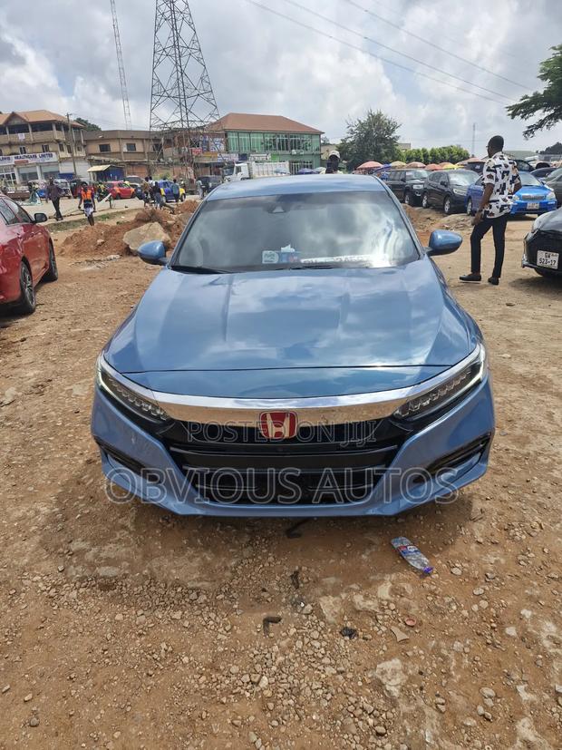 Honda Accord EX 2018 Blue