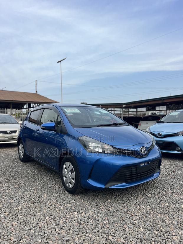 Toyota Vitz 1.3 AWD 3dr 2015 Blue