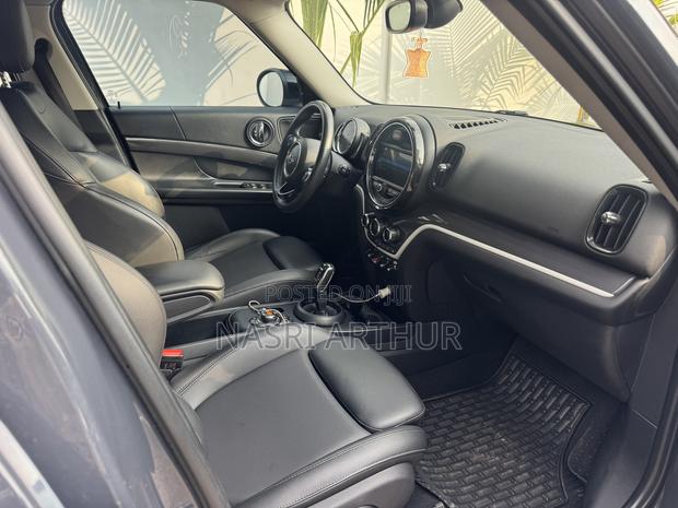 Mini Countryman Cooper S FWD 2020 Gray
