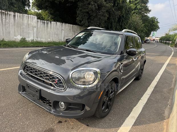 Mini Countryman Cooper S FWD 2020 Gray