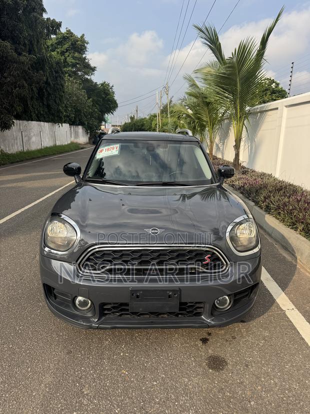 Mini Countryman Cooper S FWD 2020 Gray