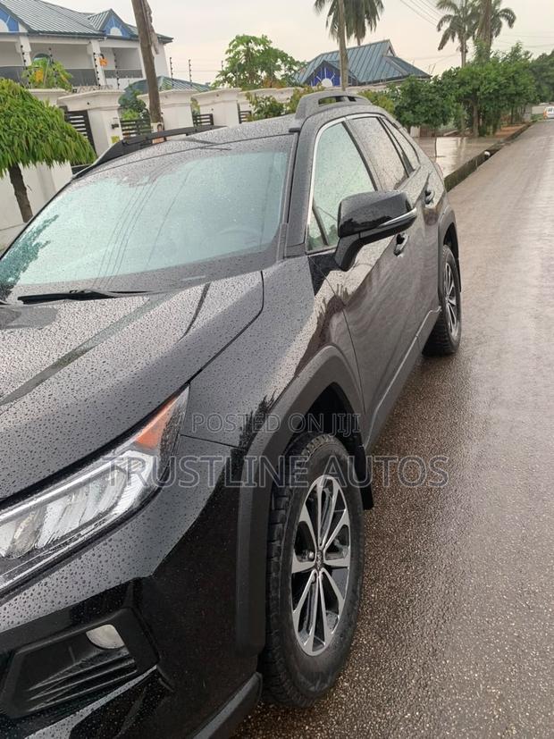 Toyota RAV4 Adventure 2019 Black
