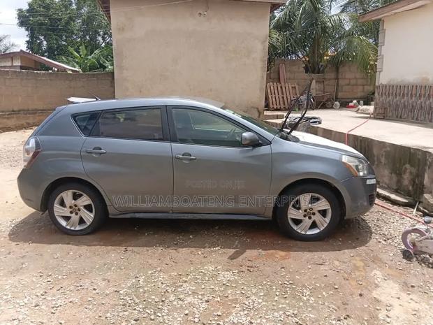 Pontiac Vibe 1.8L 2010 Gray
