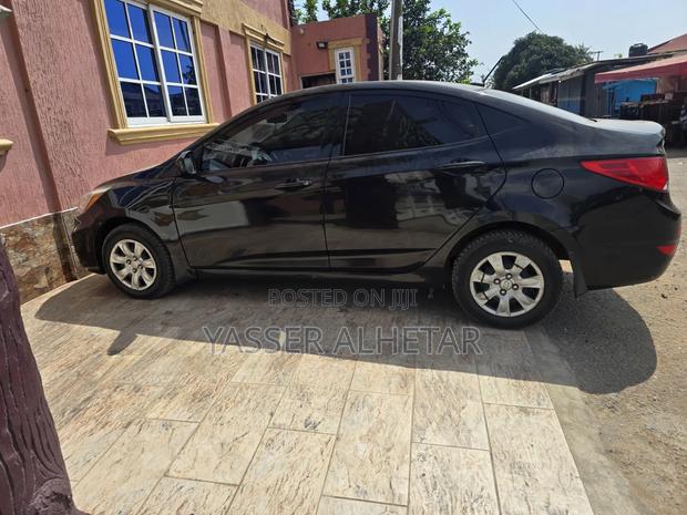 Hyundai Accent SE Sedan 2016 Black