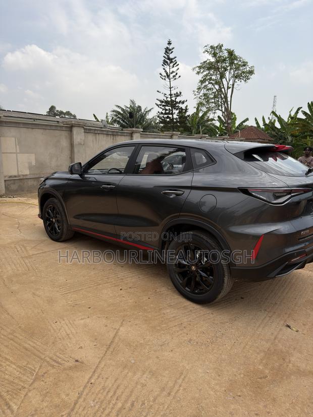 New Changan X5 Plus Beyond Pro 2026 Gray