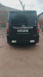 Toyota Noah 2014 Black for sale